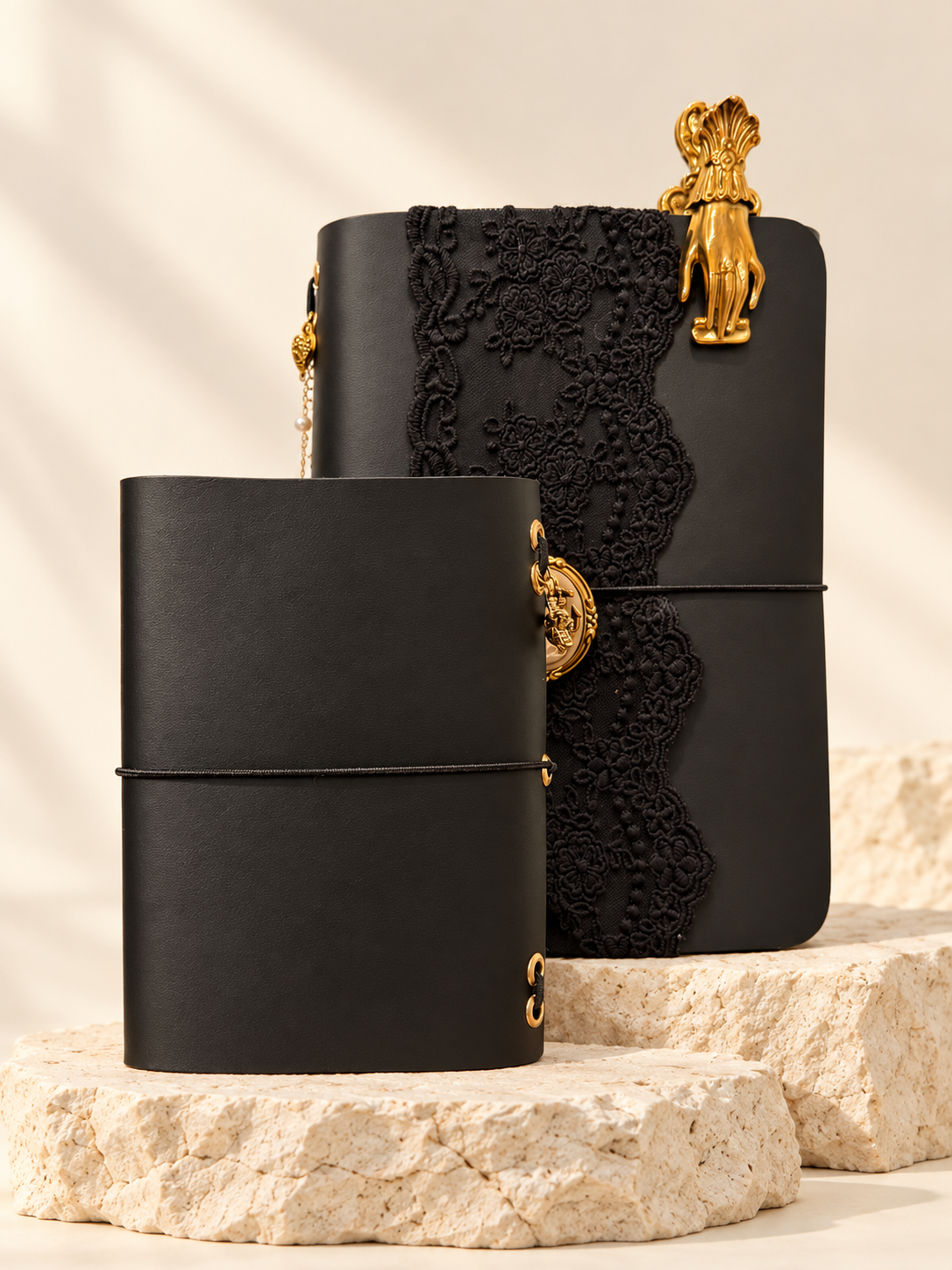 Notte — Italian Leather Passport Holder